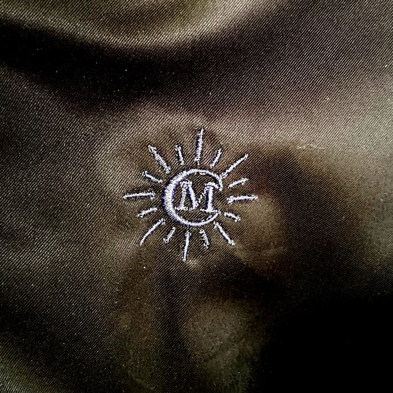 embroidered logo on black shirt - E-shop - LIKE THE SUN - MARIO CIMARRO (4)